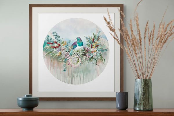 WREATHED IN BEAUTY-KERERU